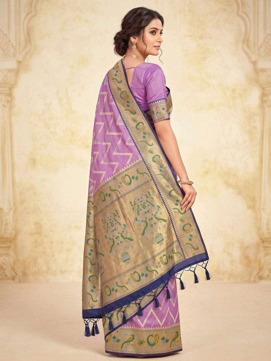 Lavender Woven Design Art Silk Kanjivaram Saree