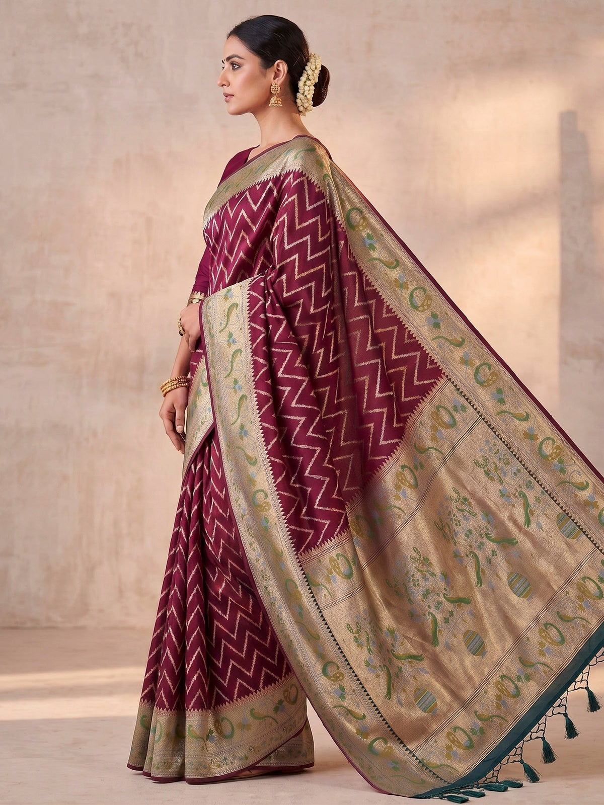 Maroon Woven Design Art Silk Kanjivaram Saree