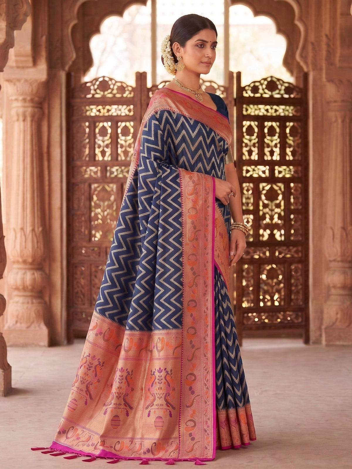 Navy Blue Woven Design Art Silk Kanjivaram Saree
