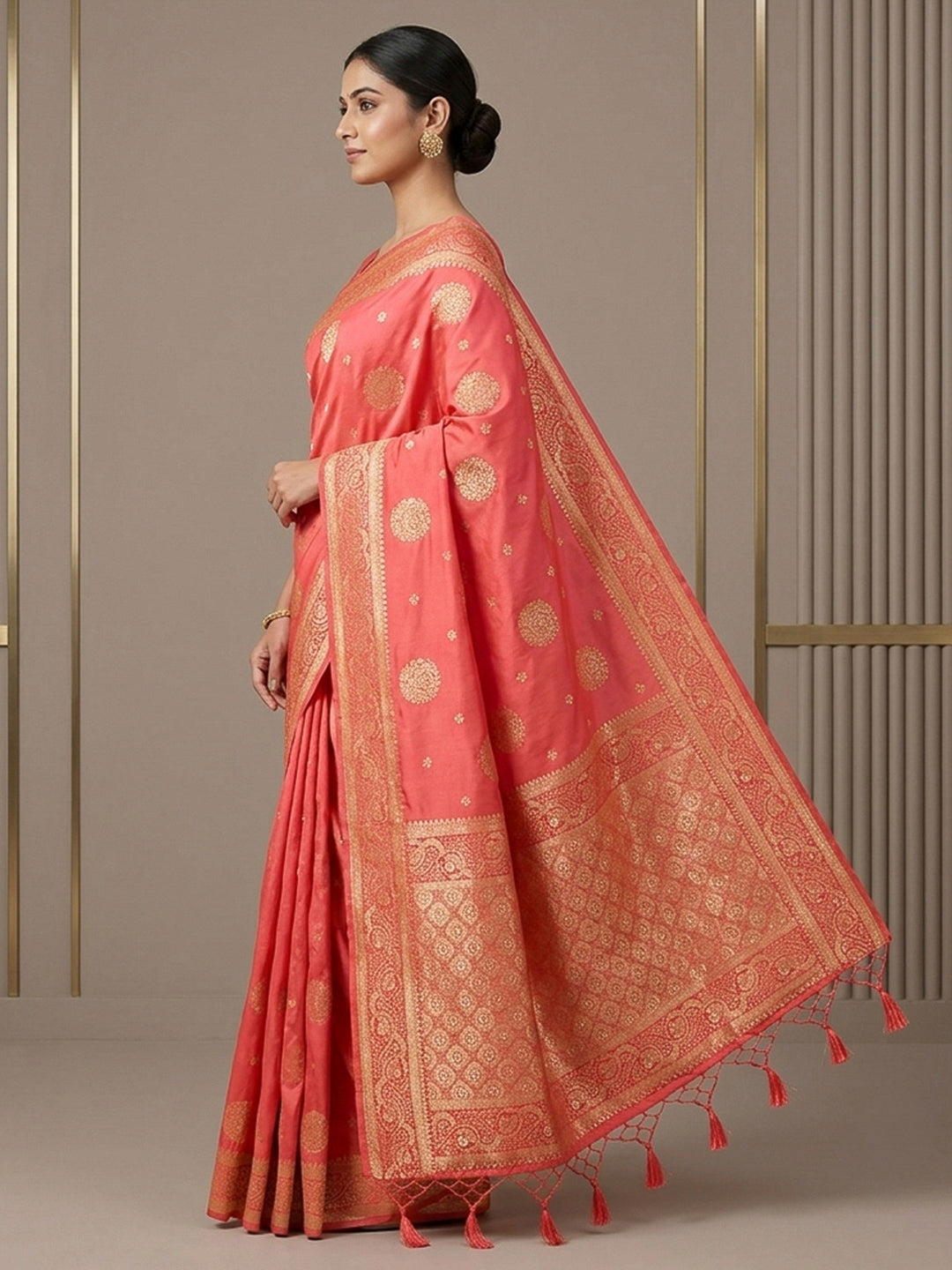 Gazari Woven Design Dola Silk Saree