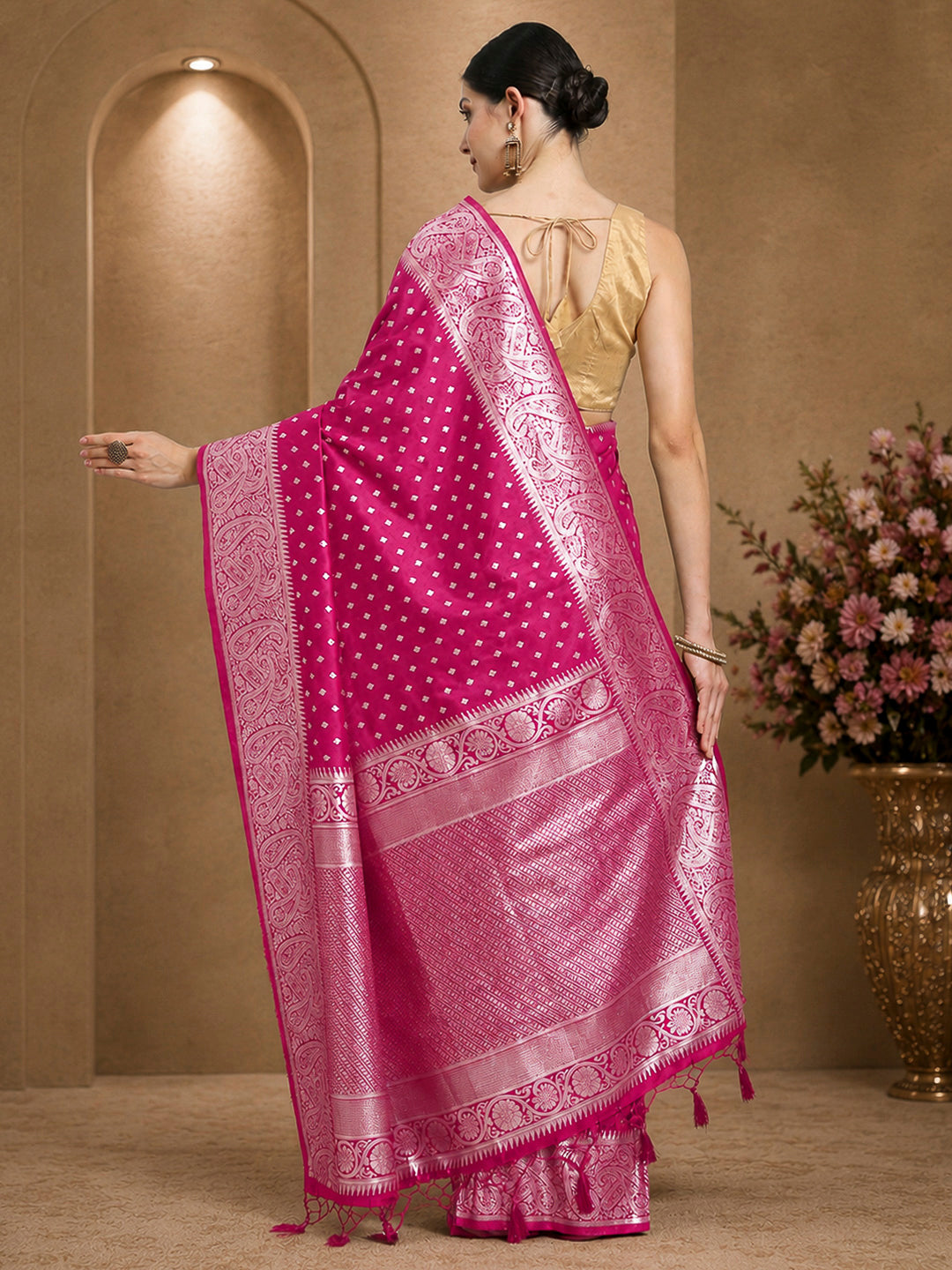 Rani Woven Design Dola Silk Saree