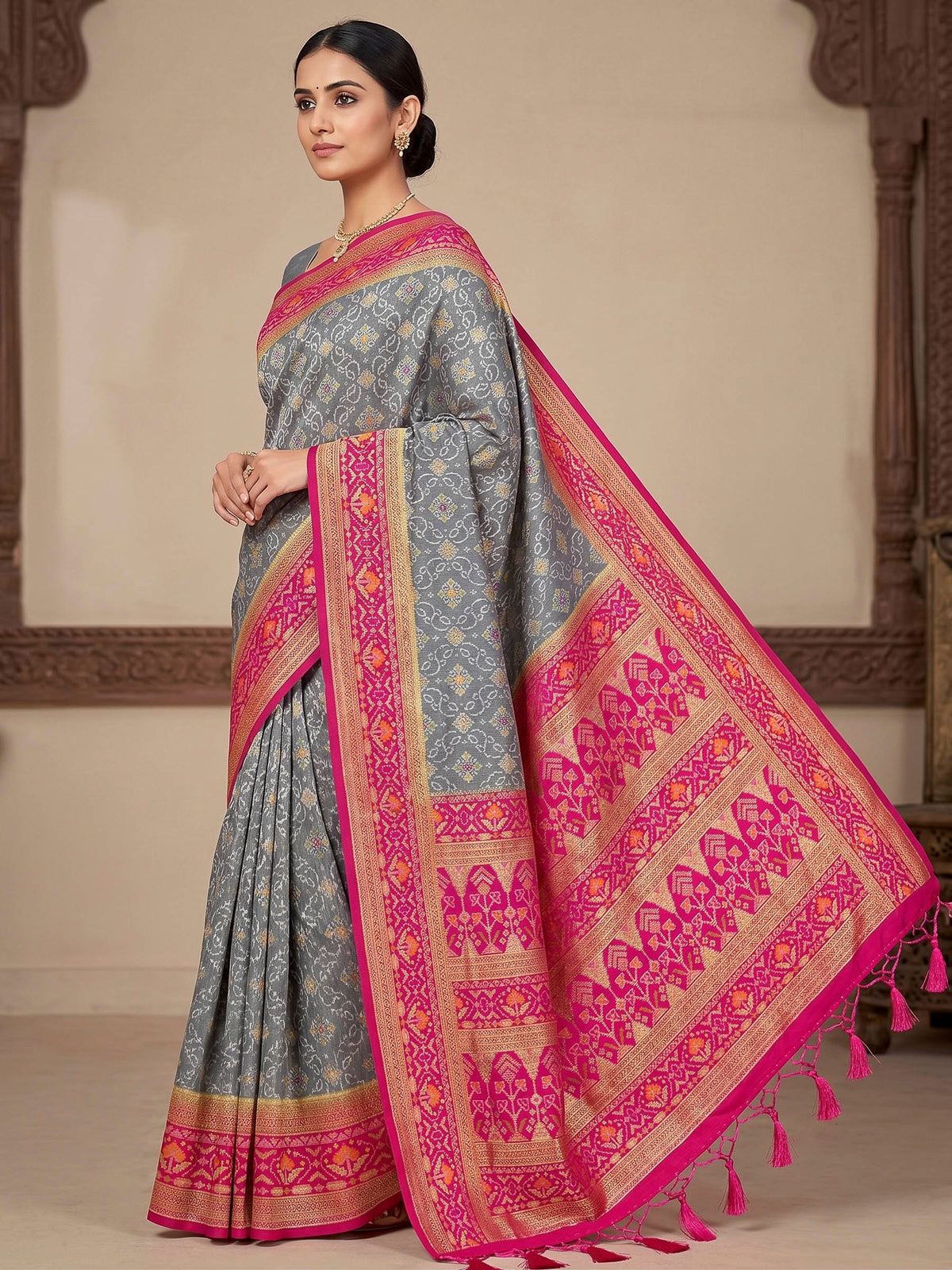 Grey Woven Design Art Silk Kanjivaram Saree