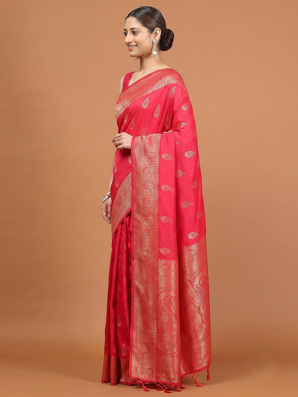 Rani Woven Design Dola Silk Saree