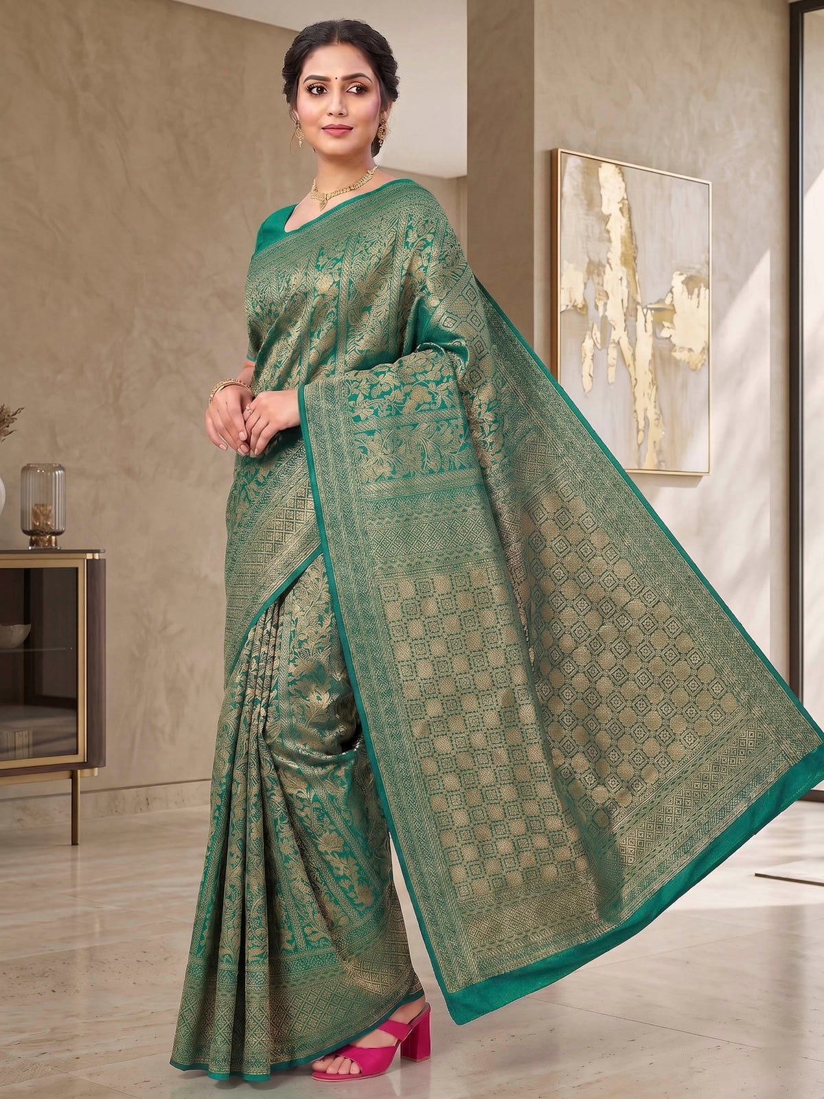 Green Woven Design Art Silk Kanjivaram Saree