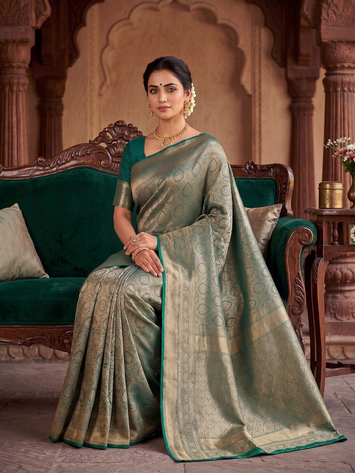 Green Woven Design Art Silk Kanjivaram Saree