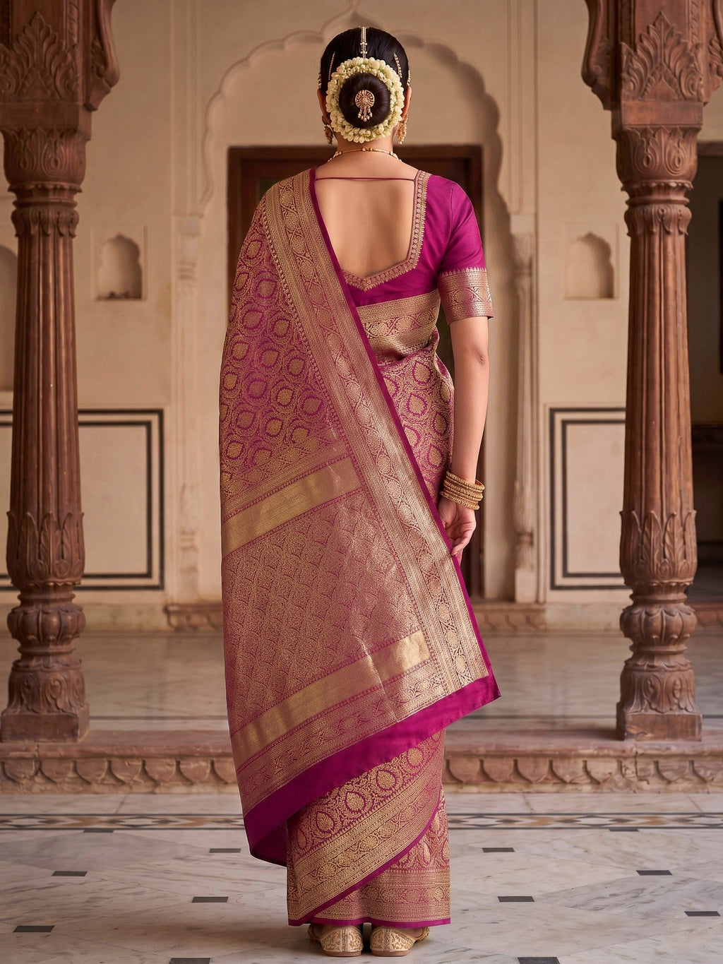 Rani Woven Design Art Silk Kanjivaram Saree