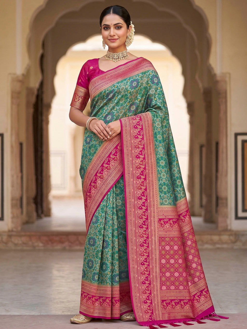 Green Woven Design Art Silk Kanjivaram Saree