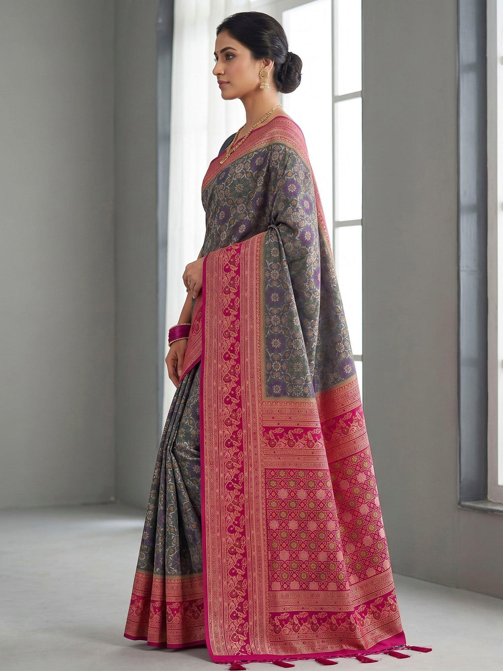 Grey Woven Design Art Silk Kanjivaram Saree