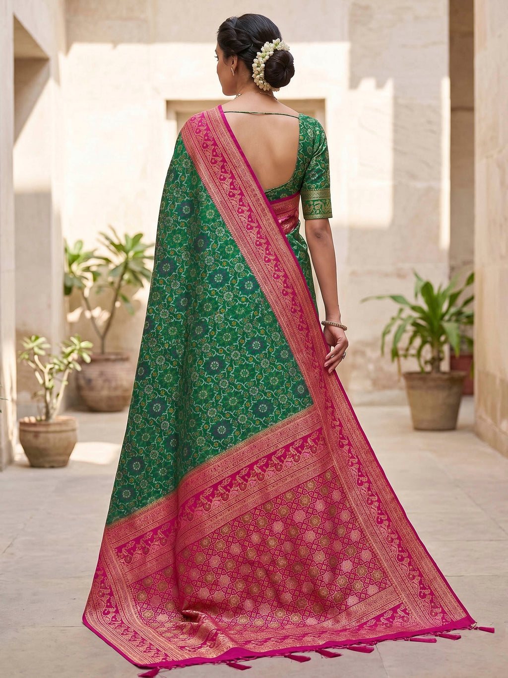 Rama Green Woven Design Art Silk Kanjivaram Saree