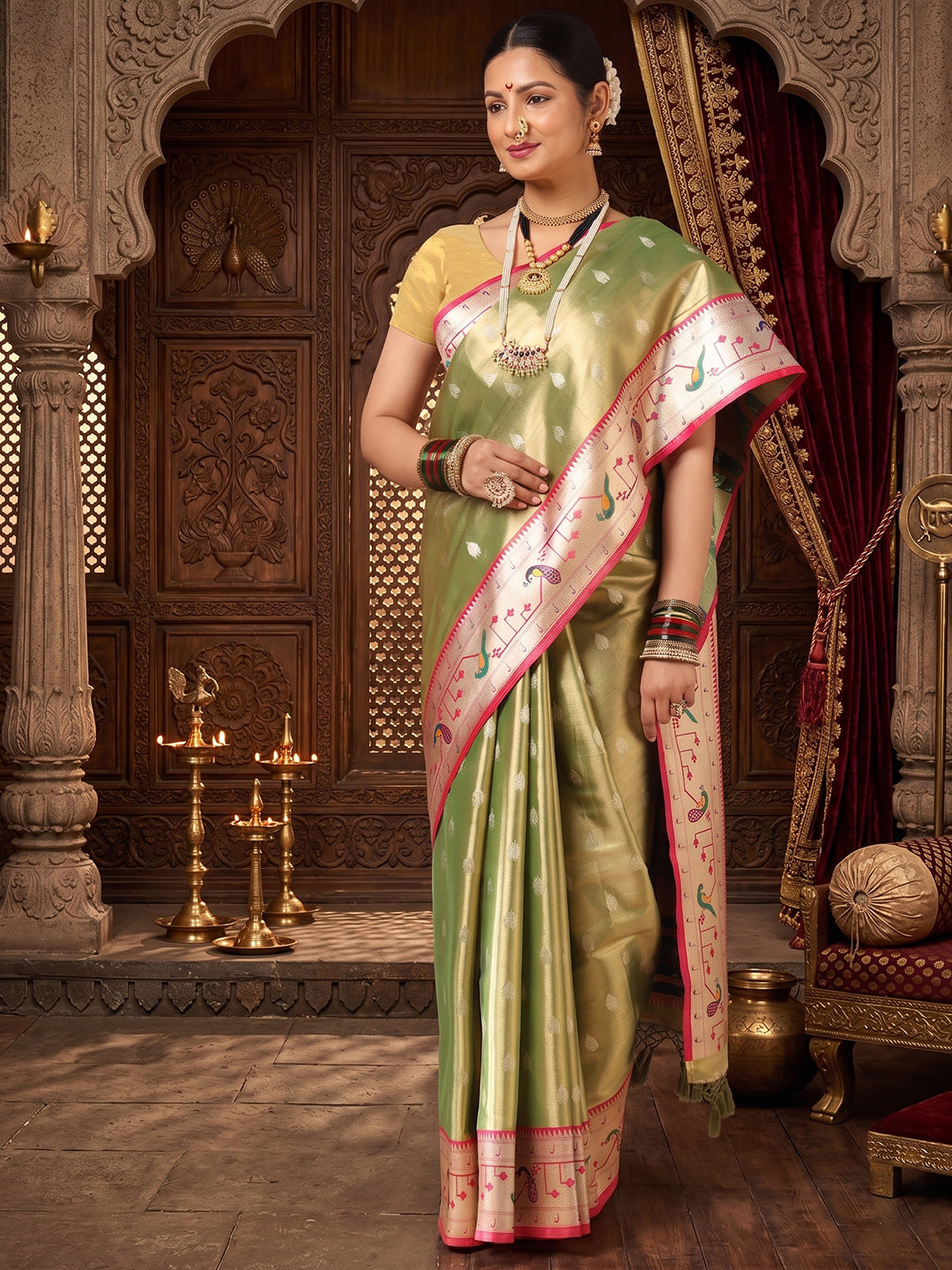 Green Woven Design Viscoris Saree