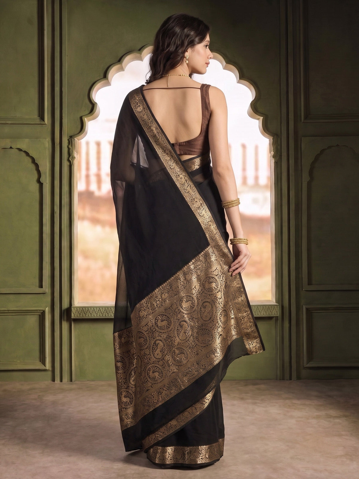 Black Plain Chiffon Saree