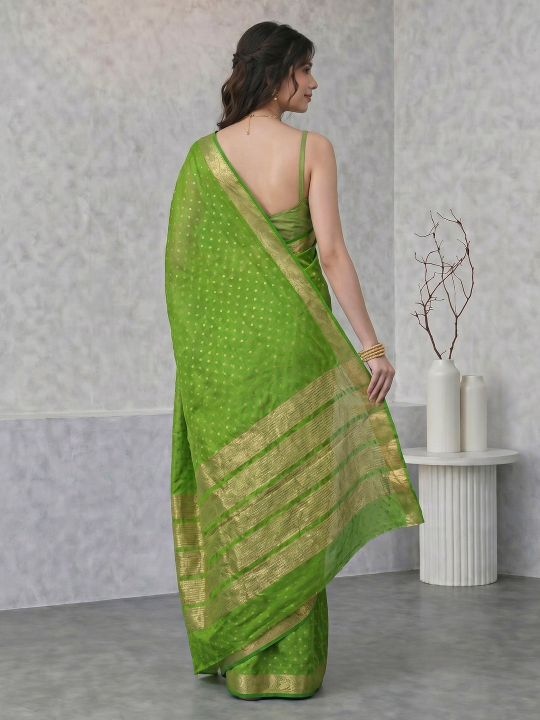 Woven Booti Art Silk Saree