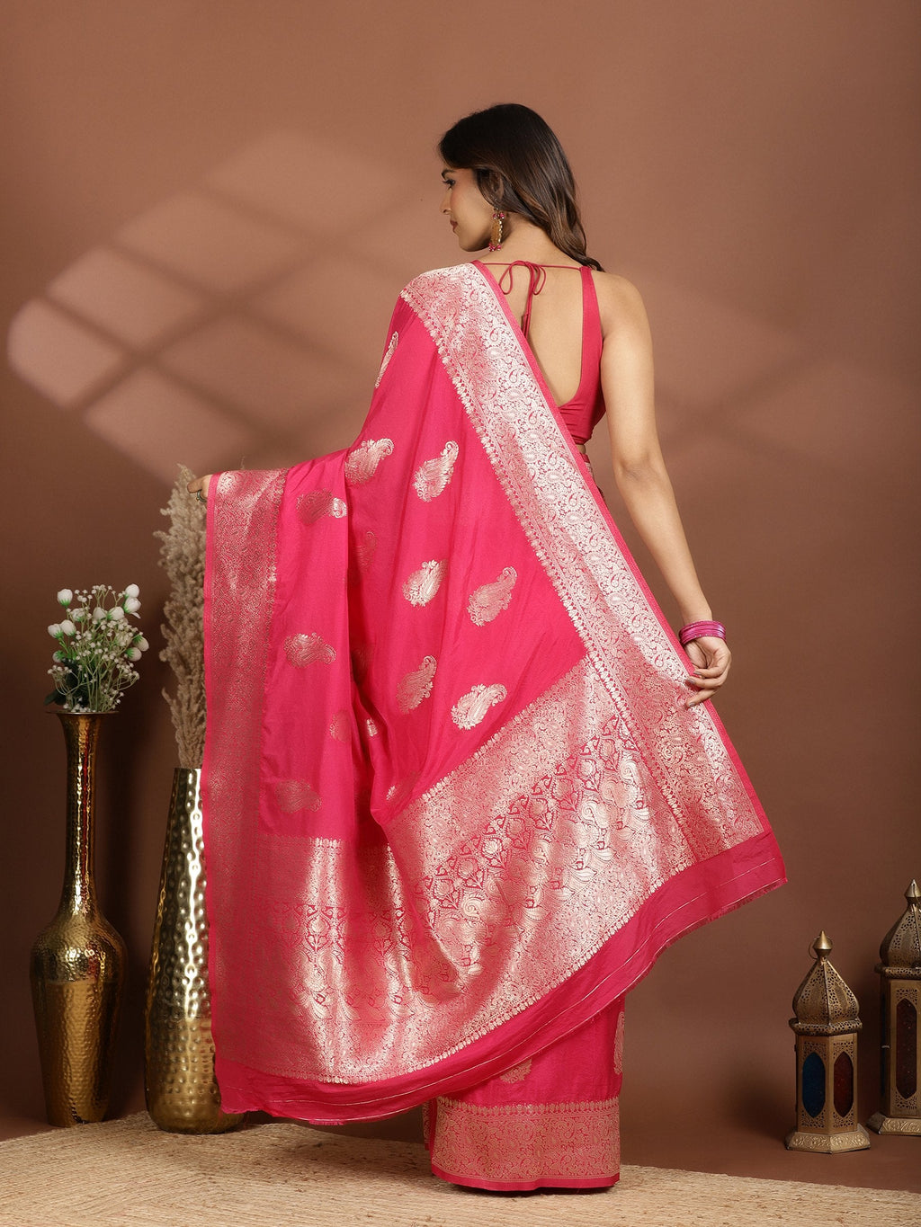 Rani Zari Booti Art Silk Saree