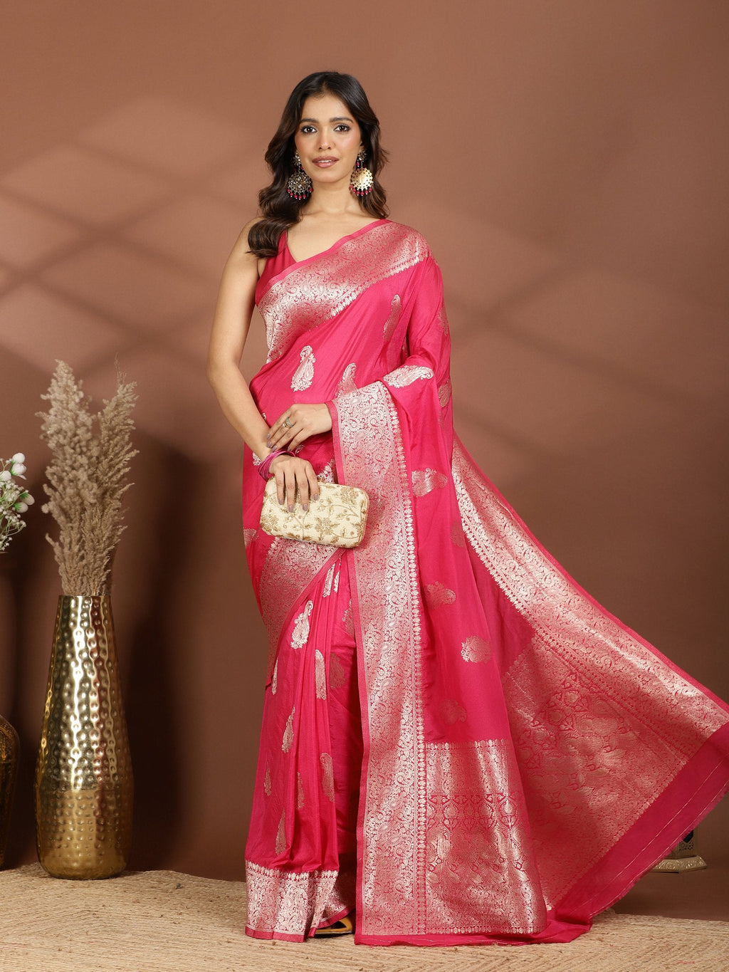 Rani Zari Booti Art Silk Saree