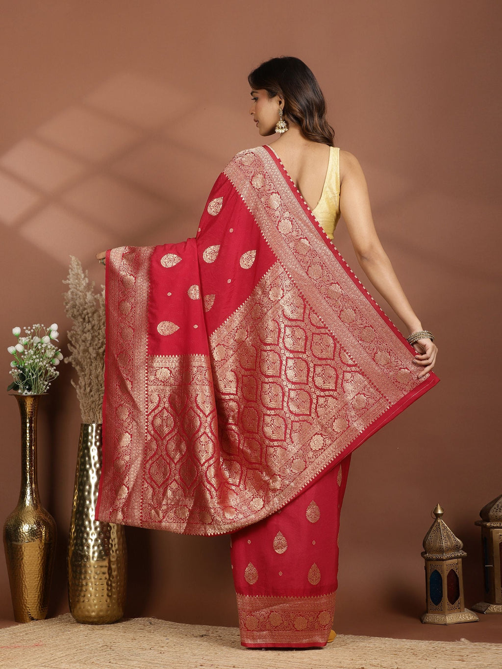 Rani Zari Booti Art Silk Saree