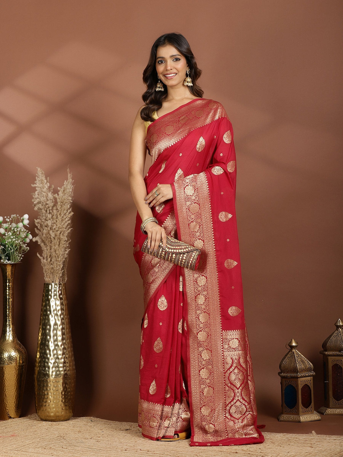 Rani Zari Booti Art Silk Saree
