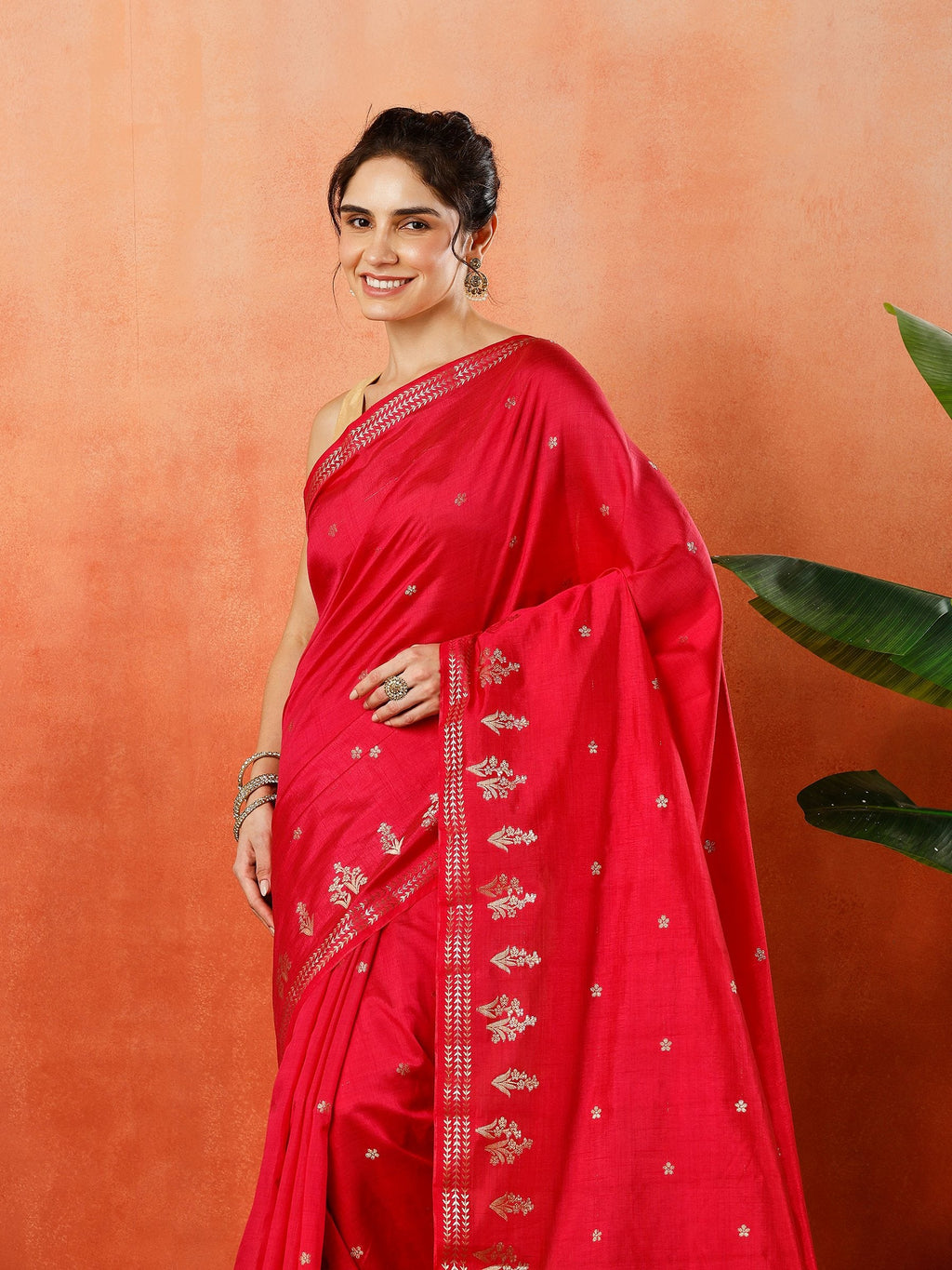 Rani Zari Booti Art Silk Saree