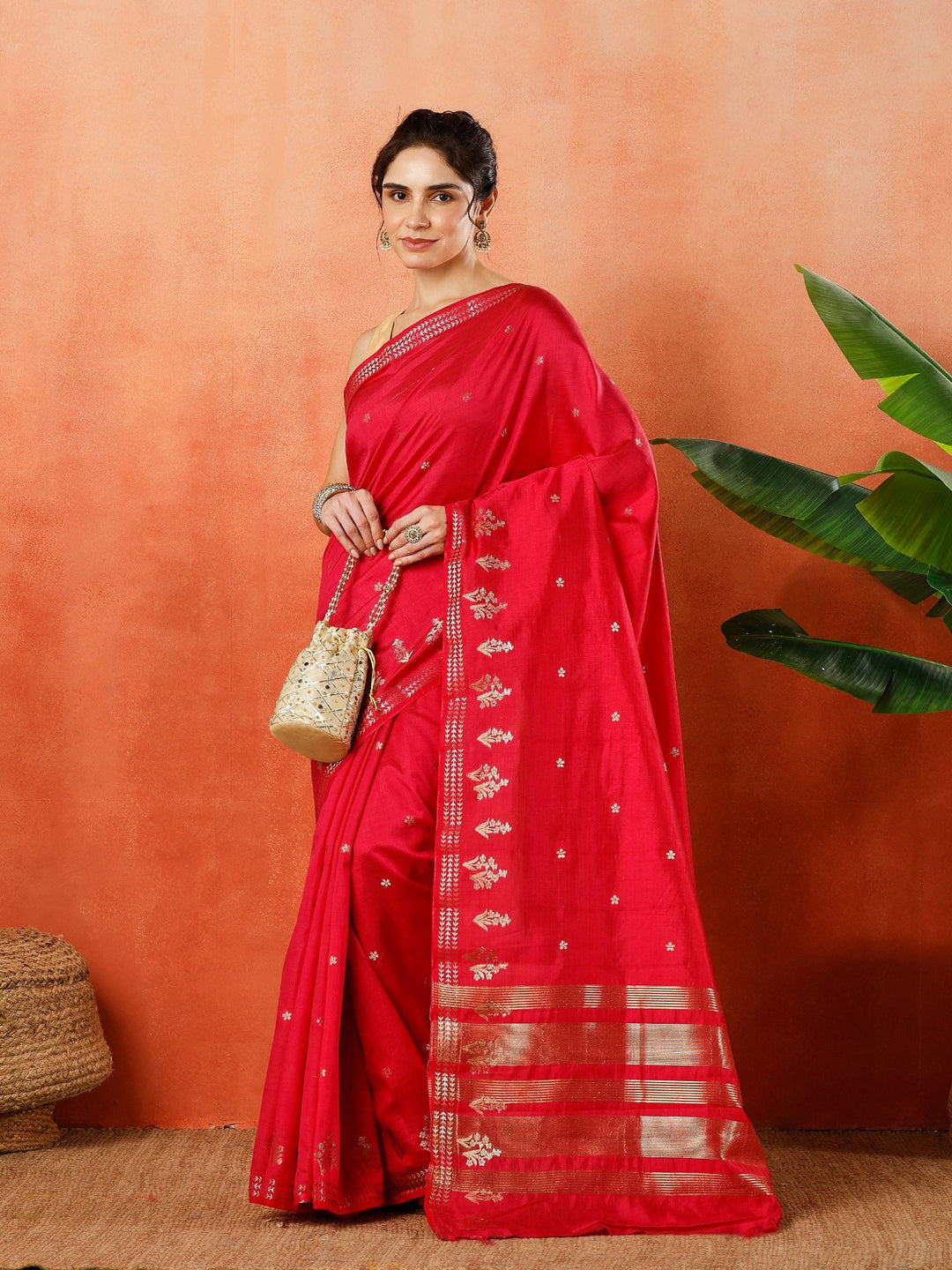 Rani Zari Booti Art Silk Saree
