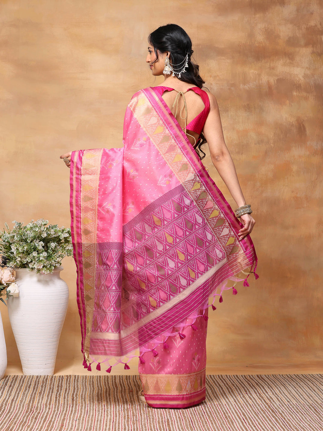 Woven Design Tussar Silk Saree