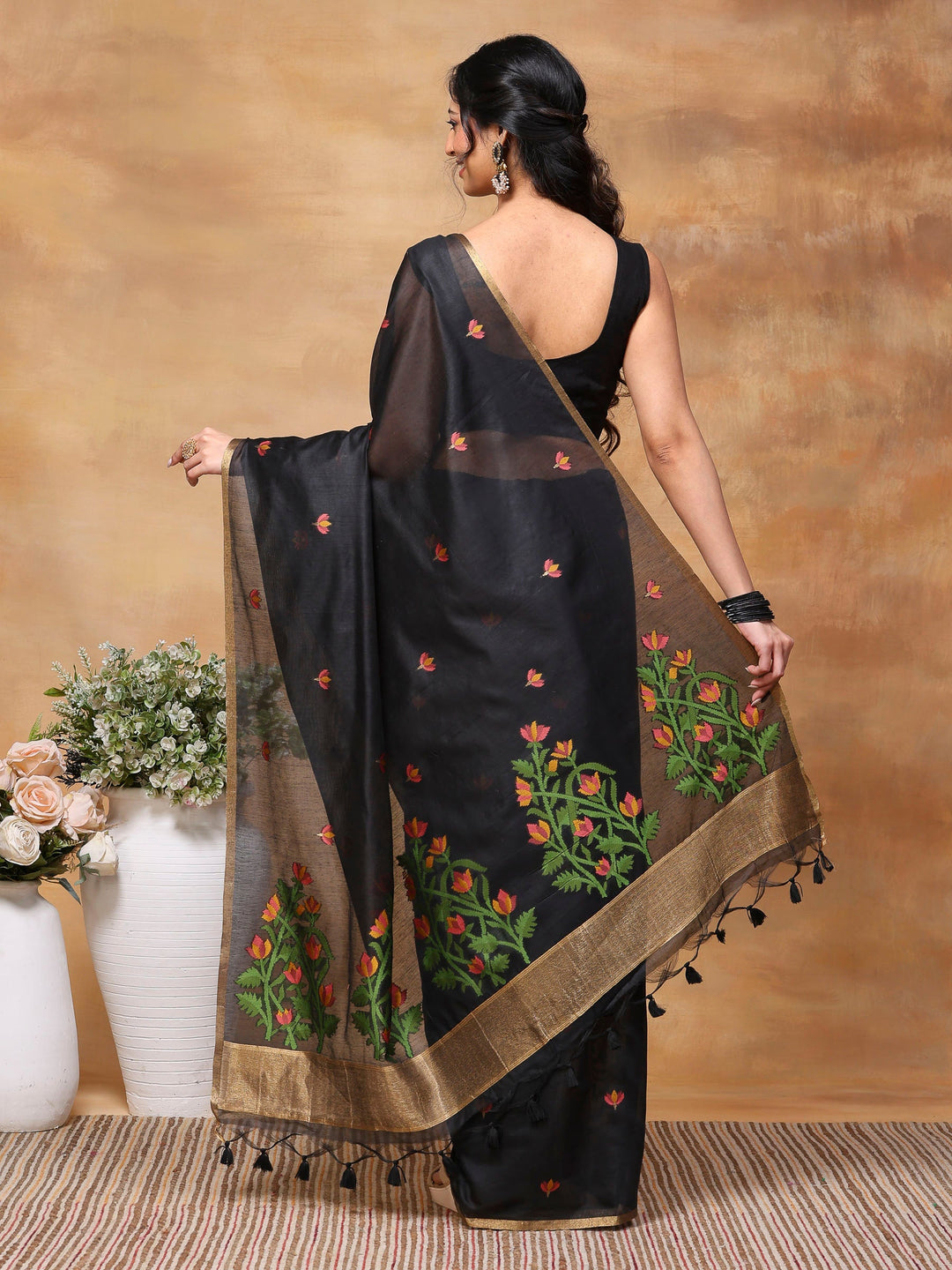 Woven Design Tussar Silk Saree