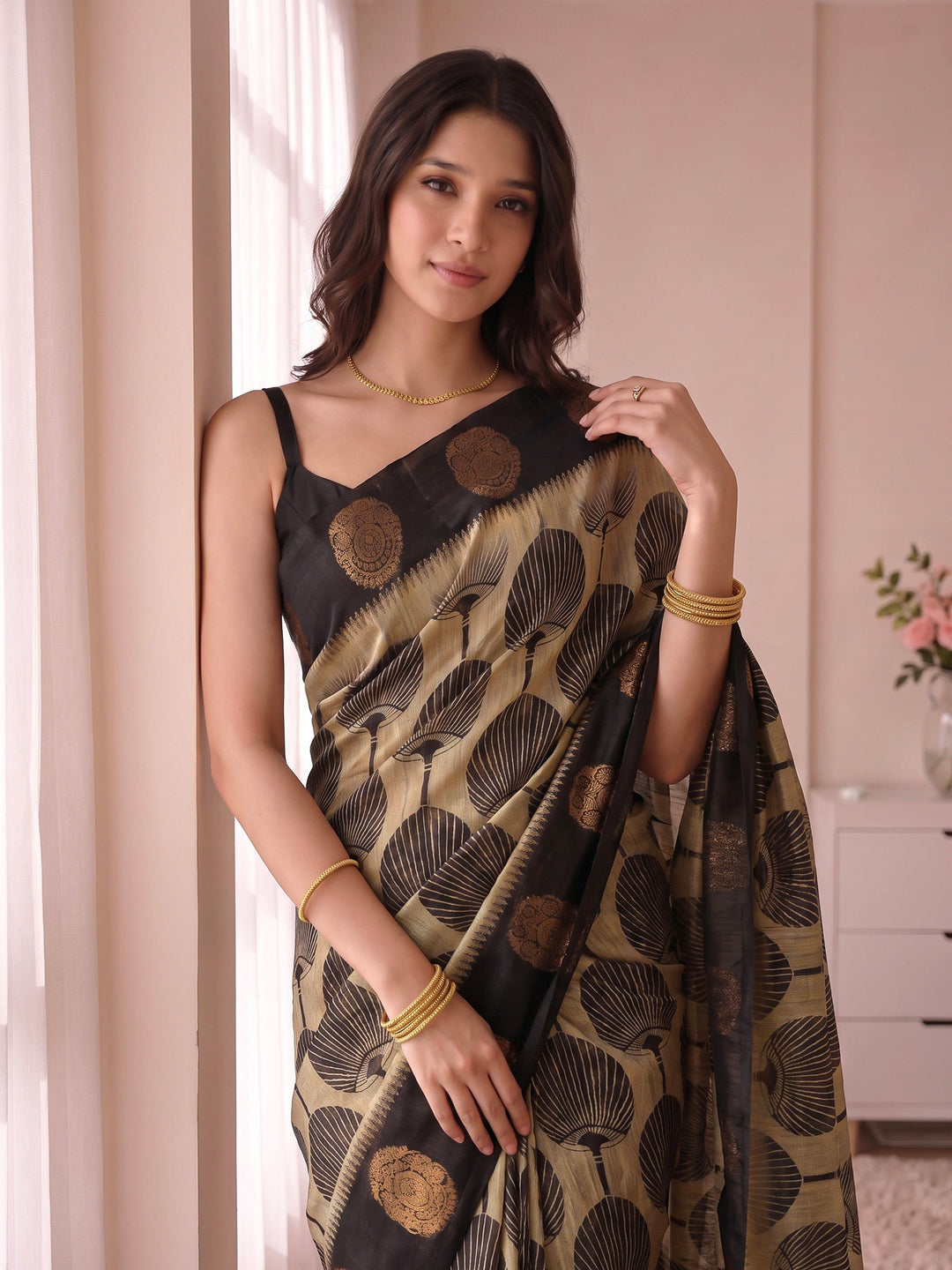 Geometric Print Art Tussar Saree