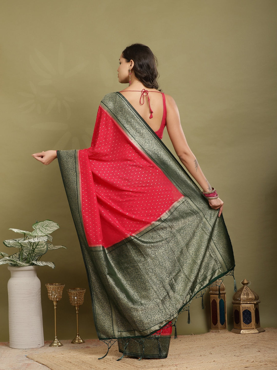 Polka Dot Woven Booti Crepe Saree