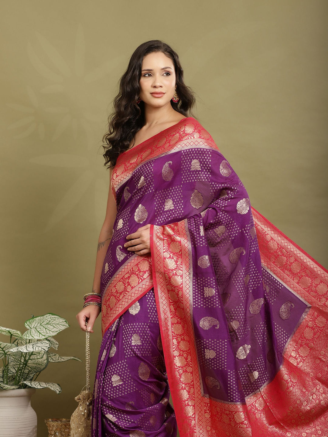 Zari Booti Woven  Crepe Saree