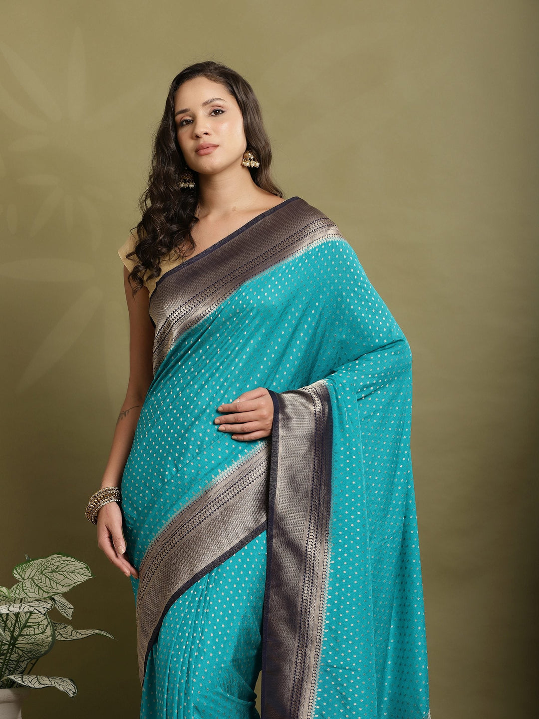 Zari Booti Woven  Crepe Saree