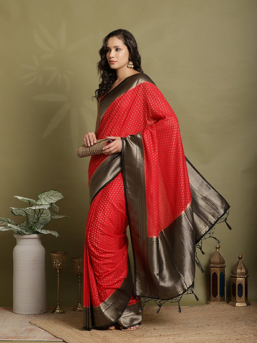 Zari Booti Woven  Crepe Saree