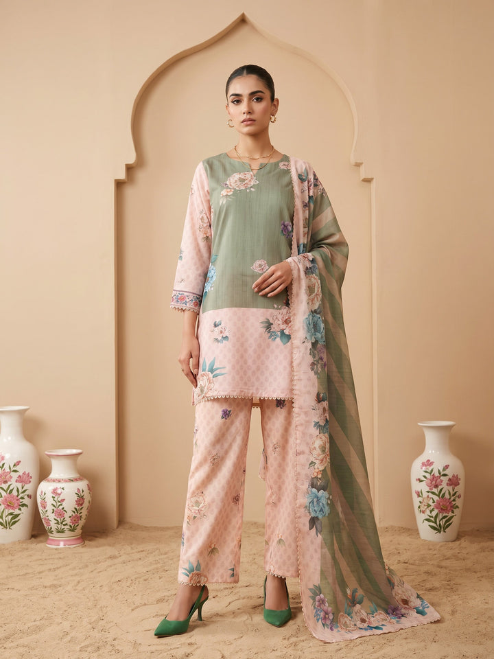 Peach Muslin Floral Print Round Neck Suit Set