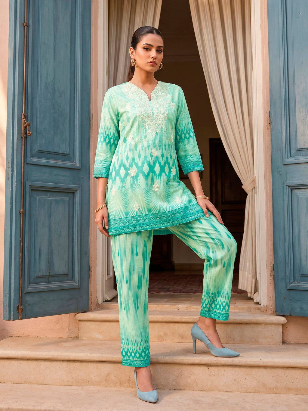 Linen  Round Neck Printed Kurta Set