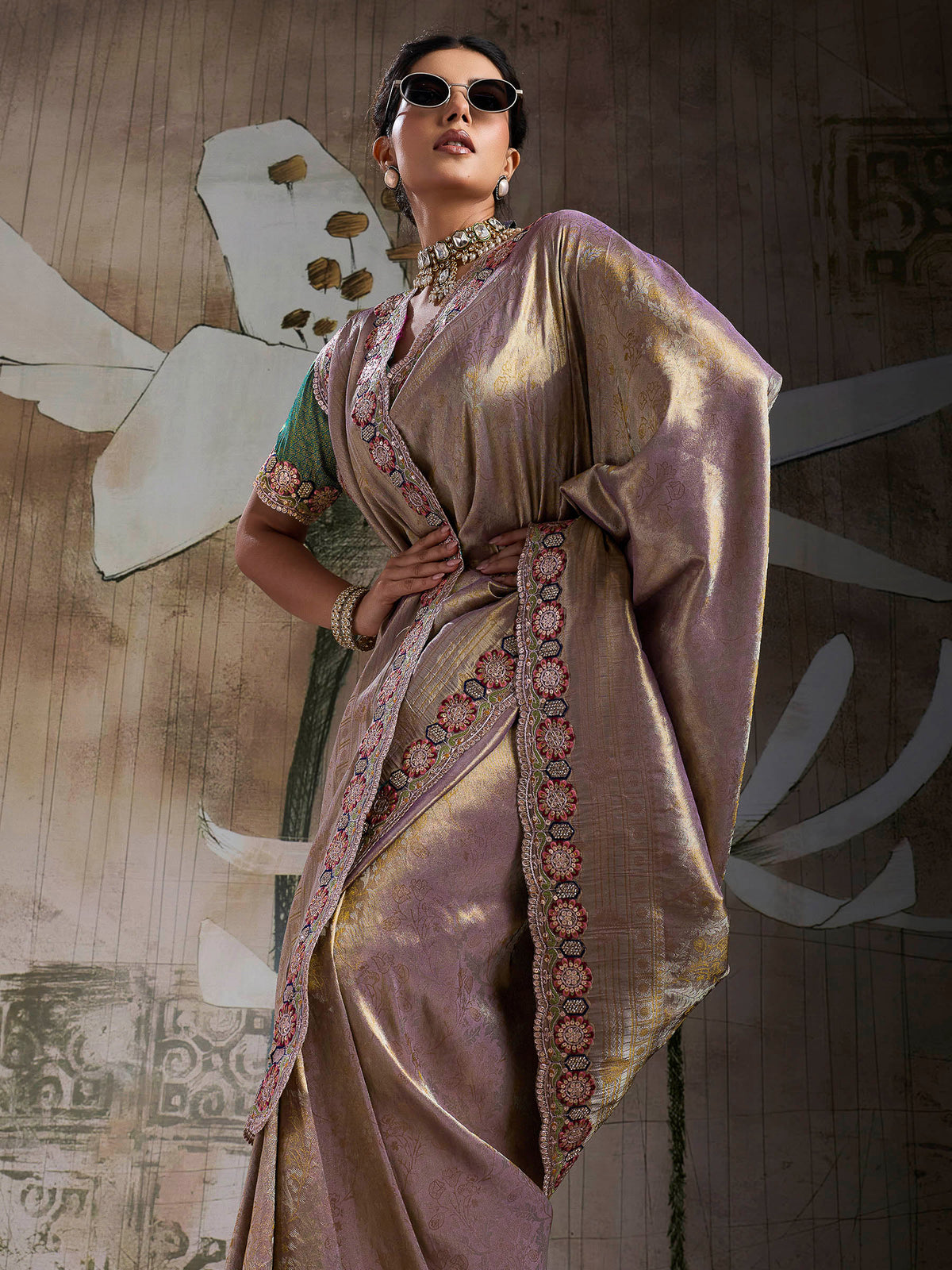 Mauve Kanjivaram Silk Embroidered Handloom Saree