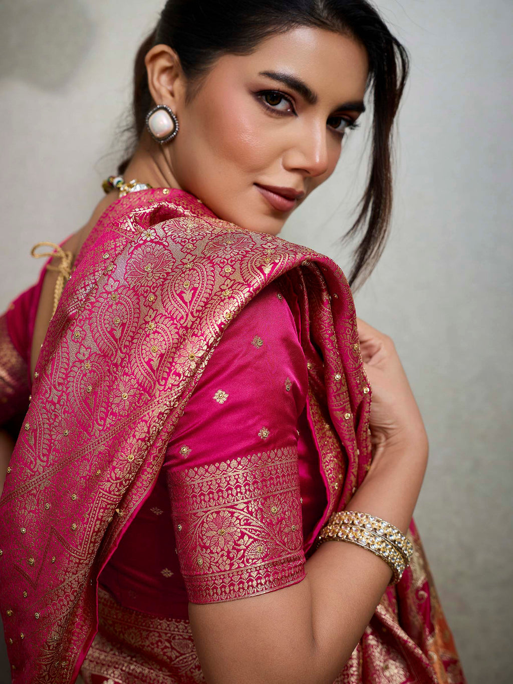 Rani Satin Woven Handloom Saree