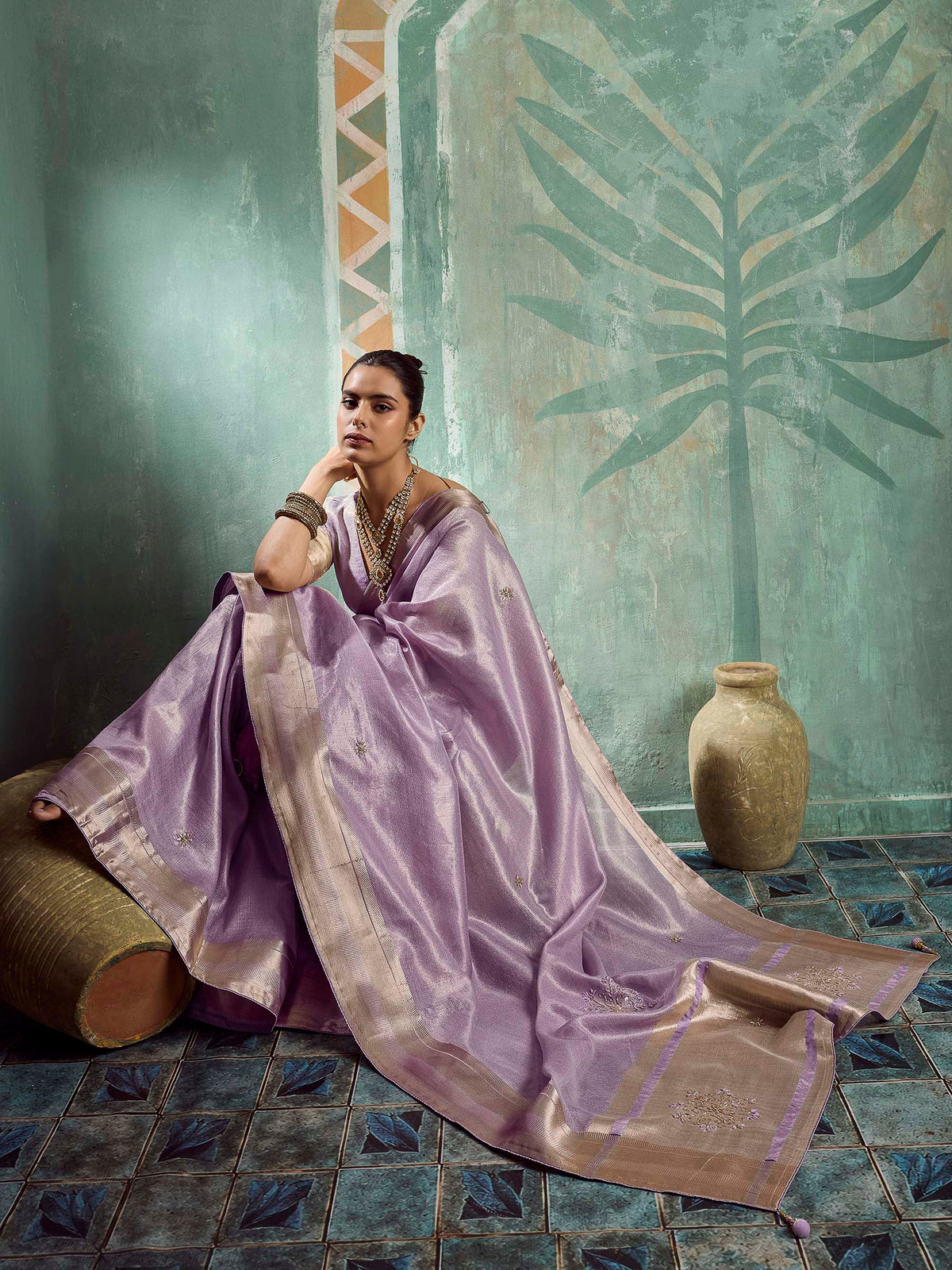 Lavender Tissue Embroidered Handloom Saree