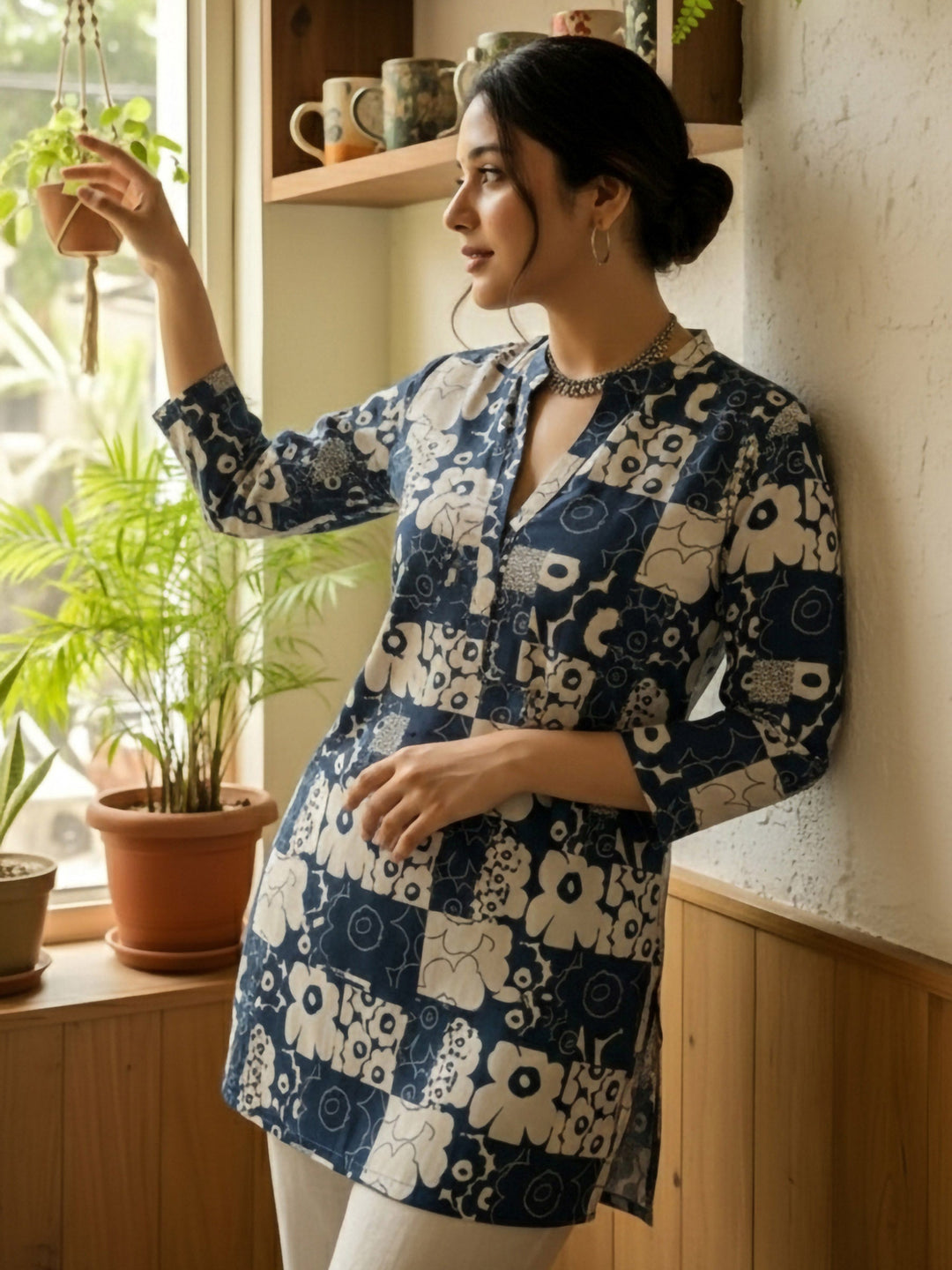 Blue Cotton Blend Printed Kurta