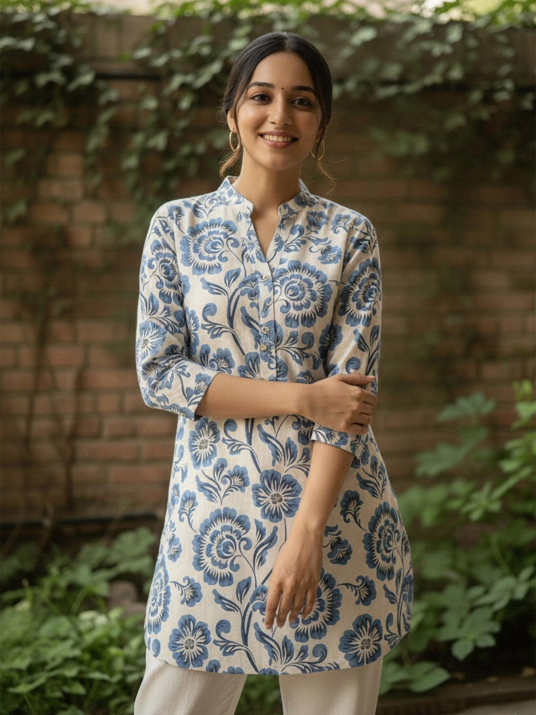 Blue Cotton Blend Printed Kurta
