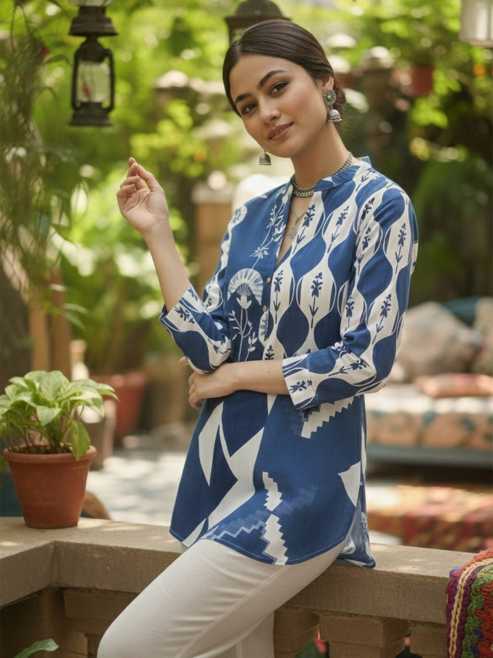 Blue Cotton Blend Printed Kurta