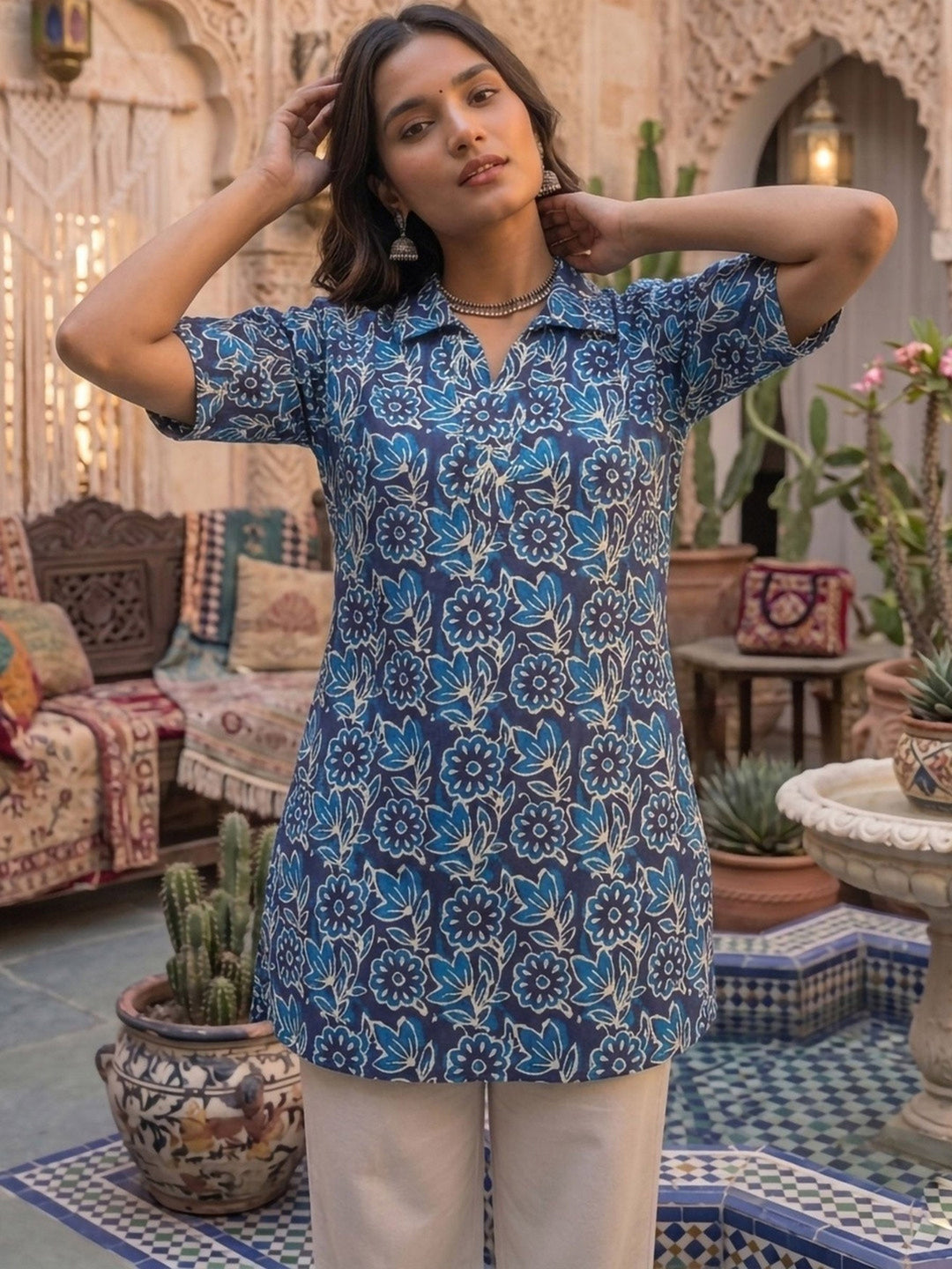 Blue Cotton Blend Printed Kurta