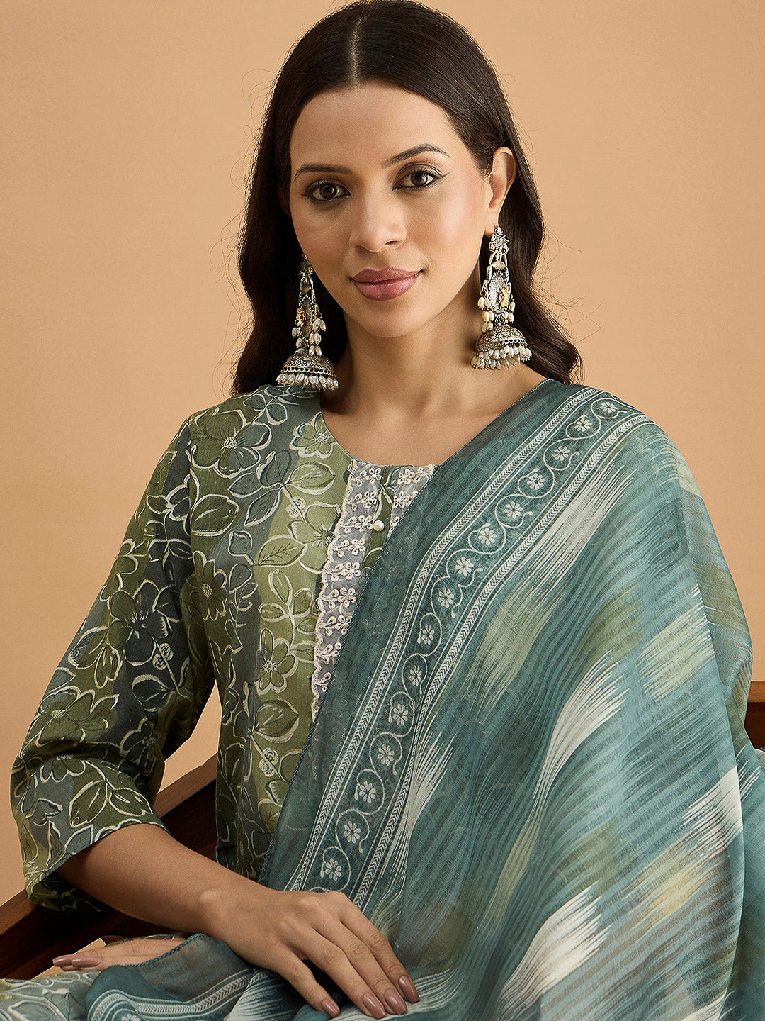 Green Embroidered Cotton Blend Kurta With Pant & Dupatta