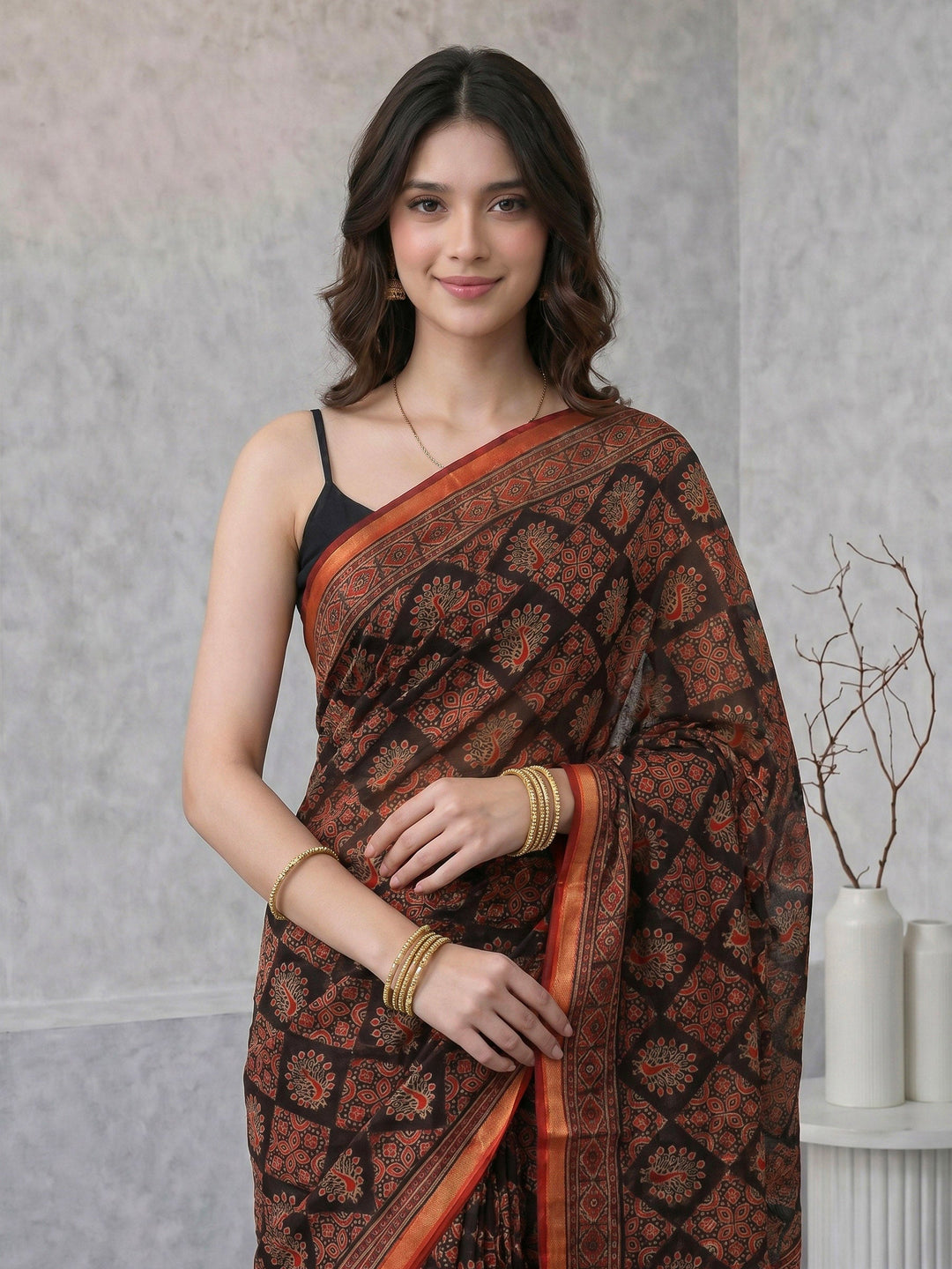 Zari Booti Woven  Crepe Saree