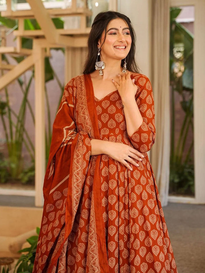 Rust Embroidered Cotton Blend Kurta Pant with Dupatta