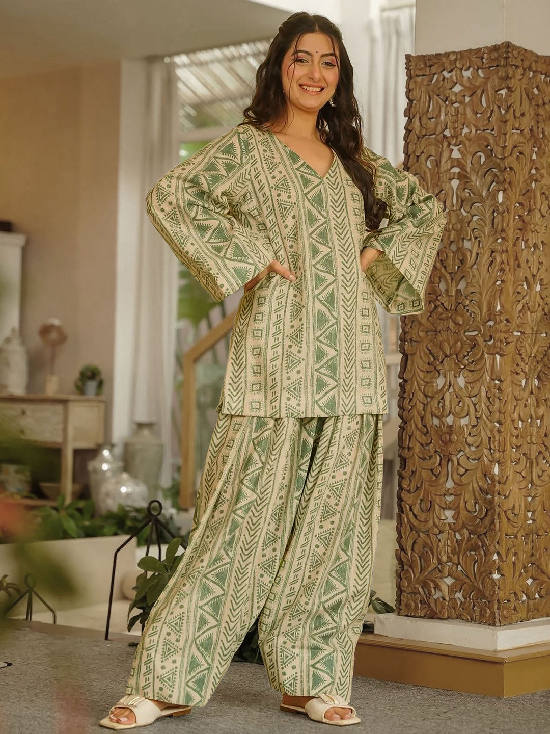 Green Embroidered Cotton Blend Kurta Farsi Salwar with Dupatta