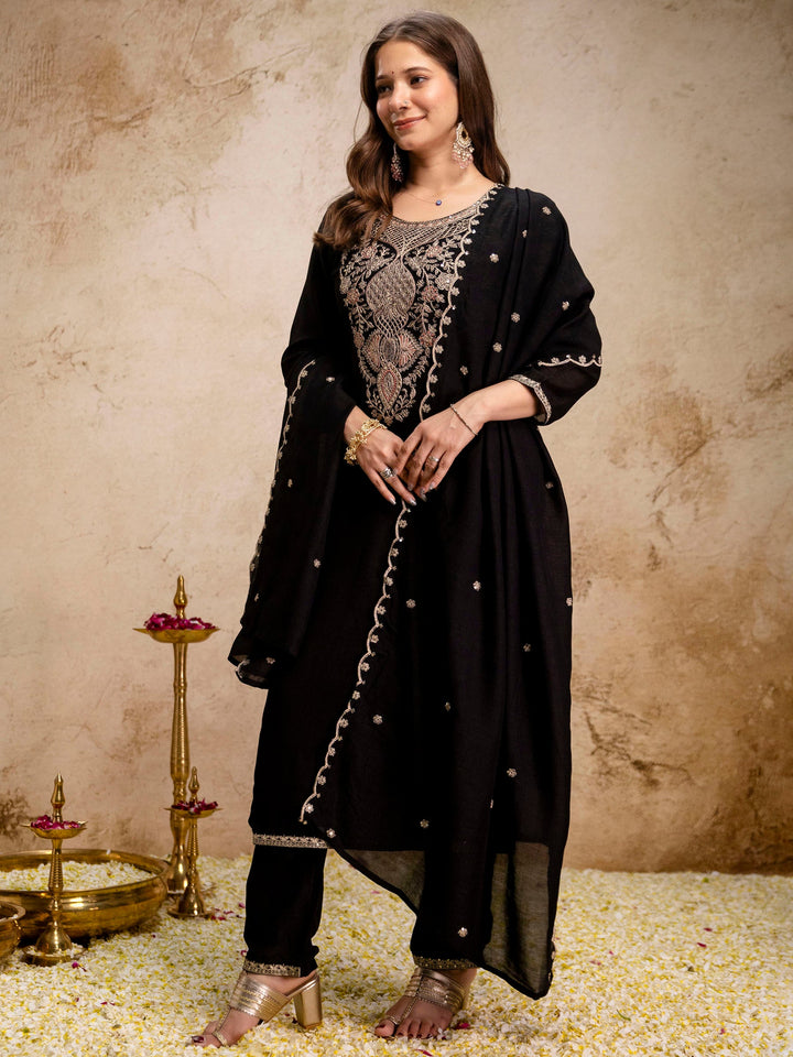 Black Embroidered Crepe Kurta Pant with Dupatta