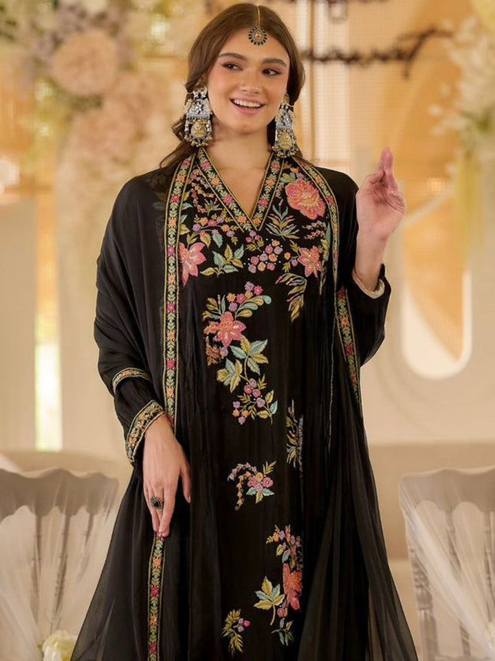 Black Embroidered Georgette Kurta Pant with Dupatta