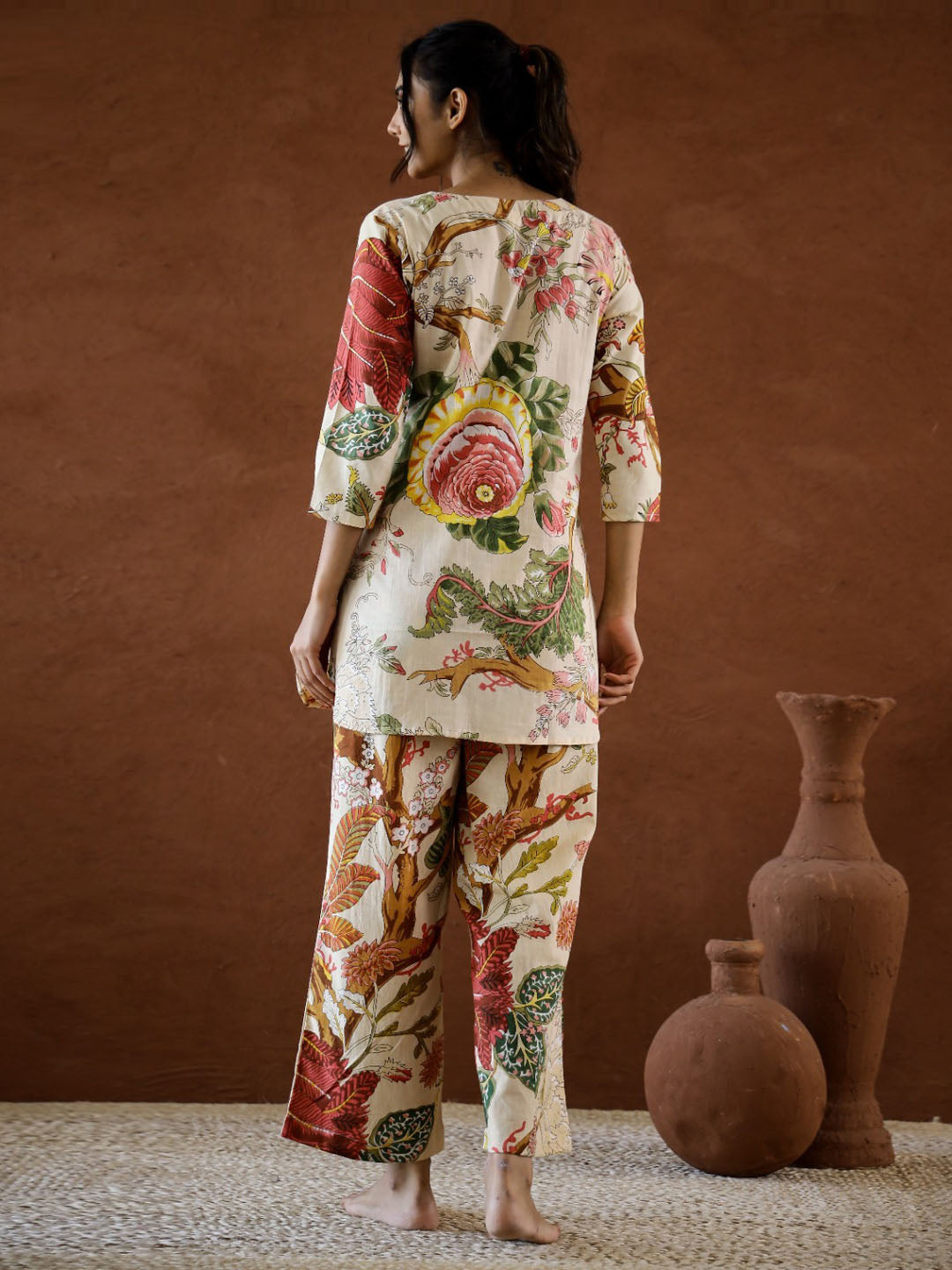 Floral Printed Cotton Kurti With Pants