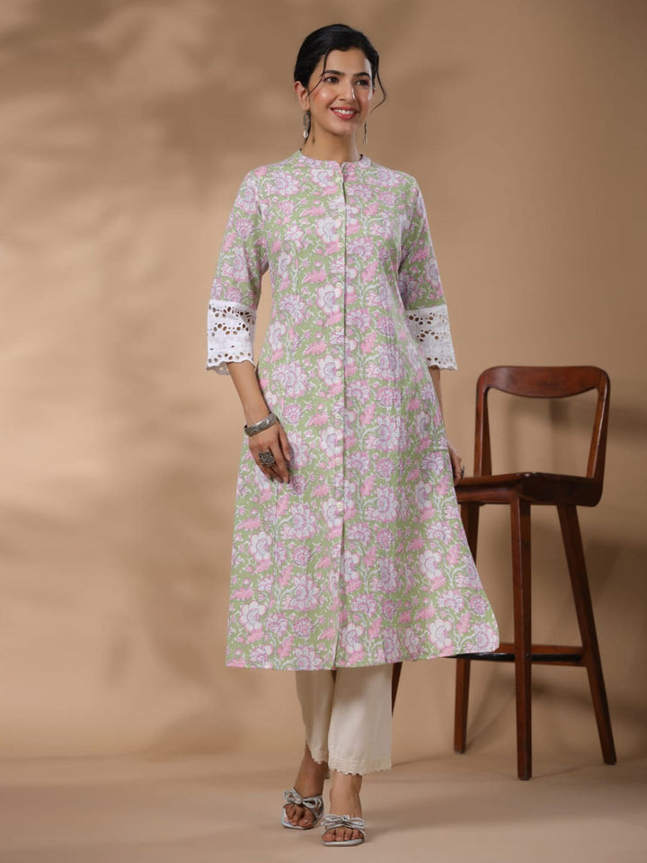 Floral Printed Cotton Kurta With Pants