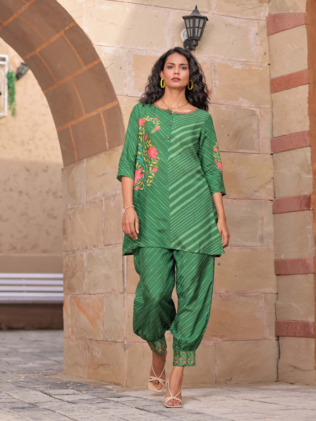 Printed Muslin Kurti With Pants