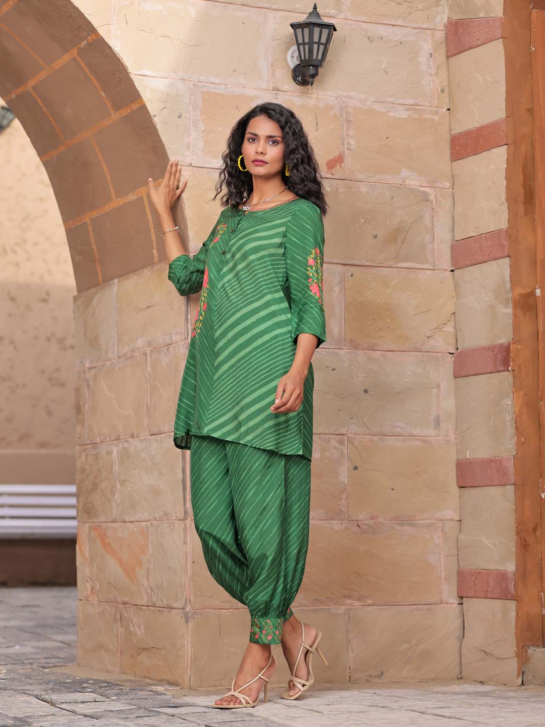 Printed Muslin Kurti With Pants